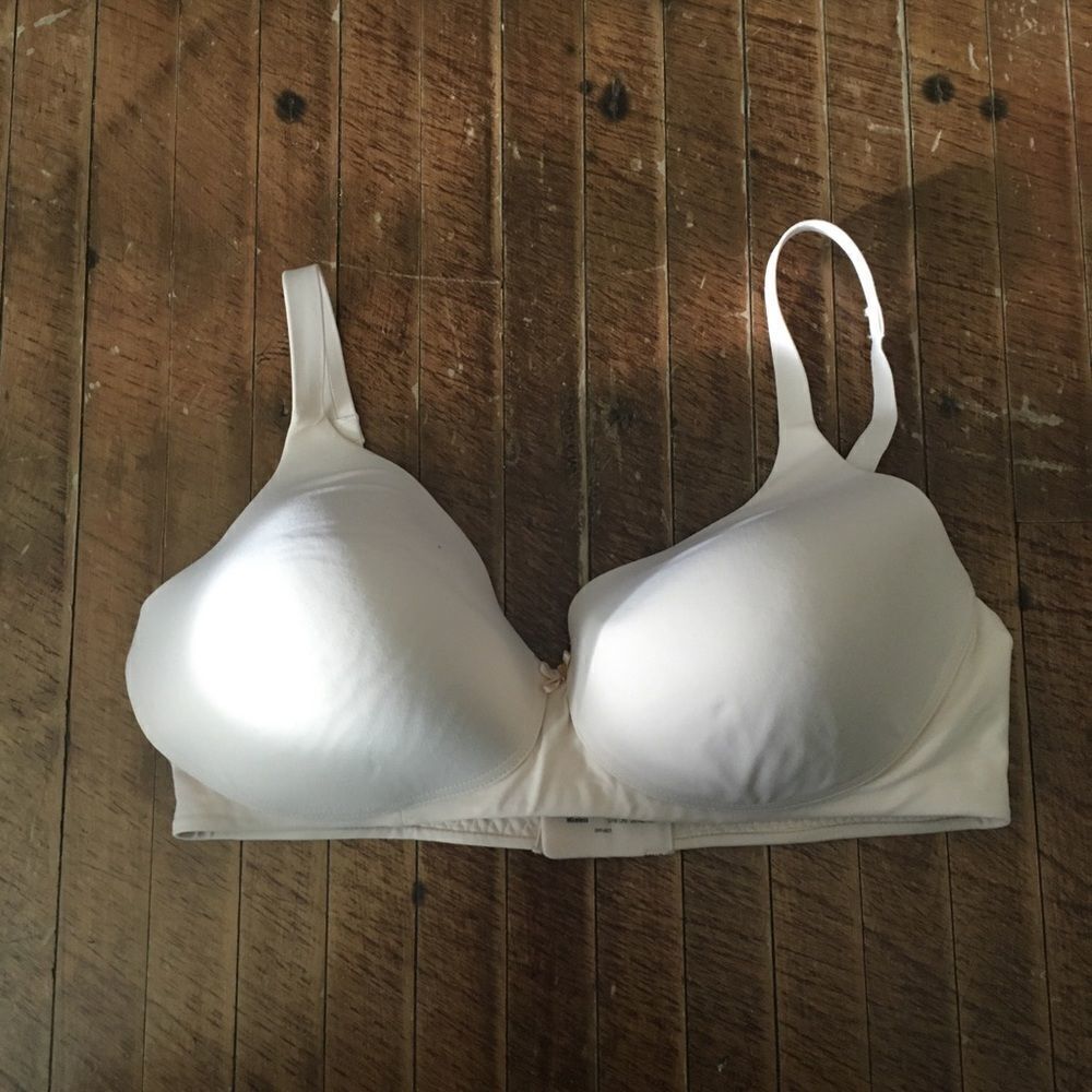 Soma 36D embraceable wireless bra